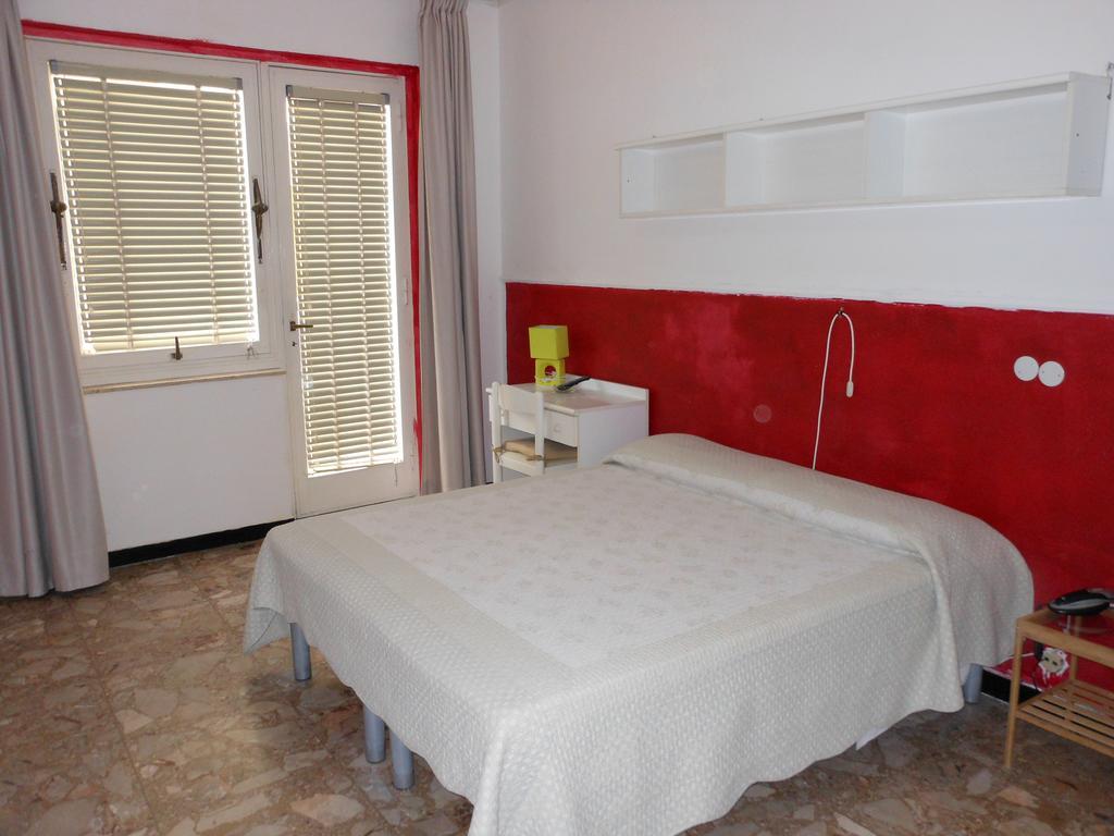 Albergo Fanny Alassio Buitenkant foto